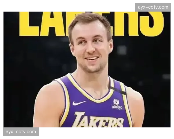 卢克·肯纳德交易加盟湖人，三分命中率49.7%射手补强外线